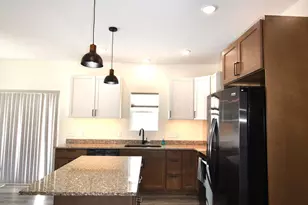 516 Washington St SE, Warroad, MN 56763 - Photo 11