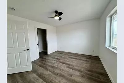 605 McKinley Street SE, Warroad, MN 56763 - Photo 7