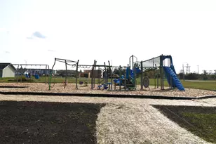 607 McKinley St SE, Warroad, MN 56763 - Photo 7