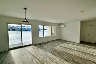 516 Garfield St SE, Warroad, MN 56763 - Photo 9