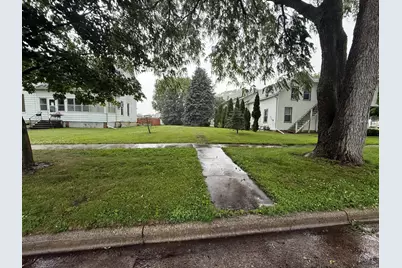 203 S Maple Street, Rushford, MN 55971 - Photo 3