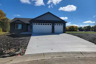 4 Marie Cir, Elysian, MN 56028 - Photo 1