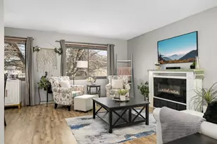 6904 Ives Ln N, Maple Grove, MN 55369 - Photo 3