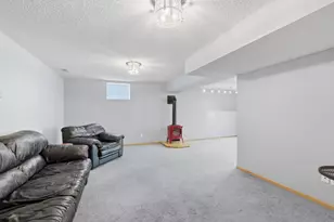 2108 Friendship Ln, Burnsville, MN 55337 - Photo 23