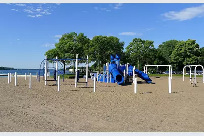 148 Ridgeview Lane E, Wayzata, MN 55391 - Photo 19