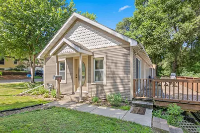 706 2nd Avenue NW, New Brighton, MN 55112 - Photo 1