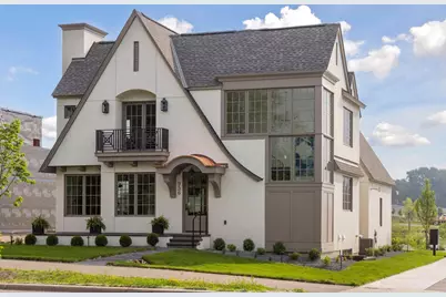 956 Mississippi River Boulevard S, Saint Paul, MN 55116 - Photo 1