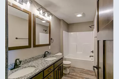 893 N Grant Street, Ellsworth, WI 54011 - Photo 21