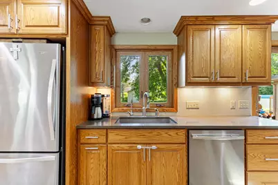 1633 Massee Street, Albert Lea, MN 56007 - Photo 17