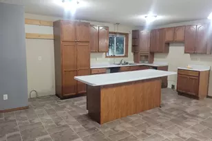 302 3rd St W, Hastings, MN 55033 - Photo 5