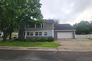 302 3rd St W, Hastings, MN 55033 - Photo 3