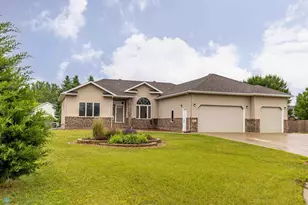 1922 33rd St S, Moorhead, MN 56560 - Photo 1