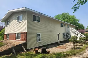 255 6th Ave NE, Hutchinson, MN 55350 - Photo 15