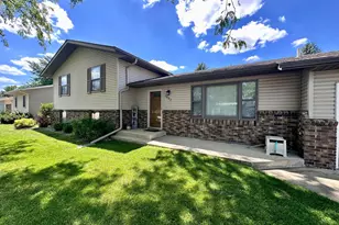 1002 Woodfern Dr, Marshall, MN 56258 - Photo 1