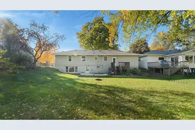 9149 Queen Avenue S, Bloomington, MN 55431 - Photo 7