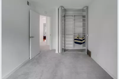 1932 Dupont Avenue S, Minneapolis, MN 55403 - Photo 9