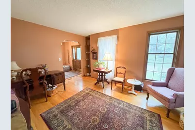 301 4th Avenue SE, Pelican Rapids, MN 56572 - Photo 5