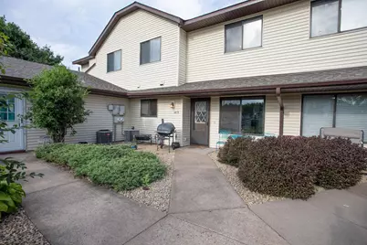 1615 Helmo Avenue N, Oakdale, MN 55128 - Photo 1