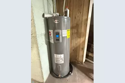 209 Lincoln Avenue NE, Twin Valley, MN 56584 - Photo 25