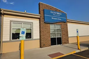 591 2nd Ave N, Windom, MN 56101 - Photo 1