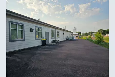 591 2nd Avenue N, Windom, MN 56101 - Photo 27