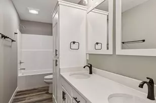 883 N Grant St, Ellsworth, WI 54011 - Photo 15