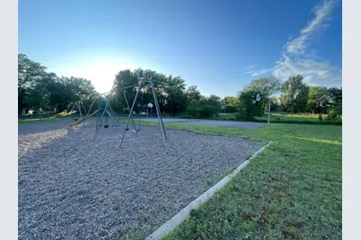 900 6th Avenue NE, Little Falls, MN 56345 - Photo 3