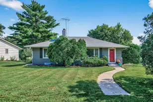 3237 Cavell Ln, Saint Louis Park, MN 55426 - Photo 1