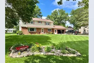 515 2nd Street SW, New Richland, MN 56072 - Photo 1