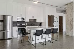 350 St Peter St, Saint Paul, MN 55102 - Photo 9