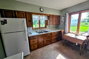 2047 60th Ave, Pipestone, MN 56164 - Photo 9