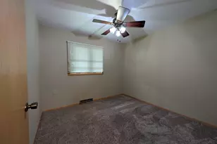 175 E 4th St, Cottonwood, MN 56229 - Photo 17