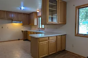 175 E 4th St, Cottonwood, MN 56229 - Photo 3