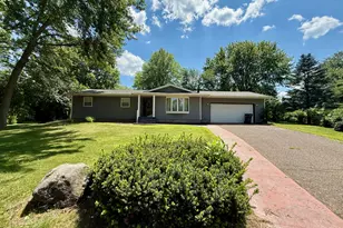 1326 Jeanne Ct, New Richmond, WI 54017 - Photo 1