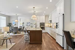 875 Lake St N, Wayzata, MN 55391 - Photo 7