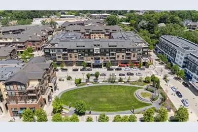 875 Lake Street N #318, Wayzata, MN 55391 - Photo 3