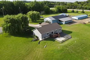 568 N Midway Rd, Menomonie, WI 54751 - Photo 9