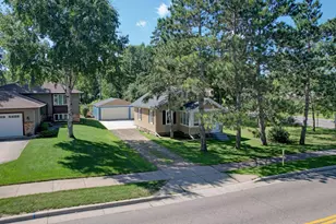 2568 South Avenue E, North Saint Paul, MN 55109 - Photo 1