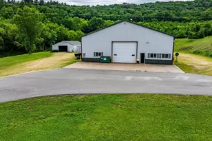 W25757 Bear Coulee Rd, Trempealeau, WI 54661 - Photo 71