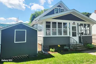 1033 W Mark St, Winona, MN 55987 - Photo 1