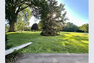 3153 Old Highway 8 #103, Roseville, MN 55418 - Photo 3