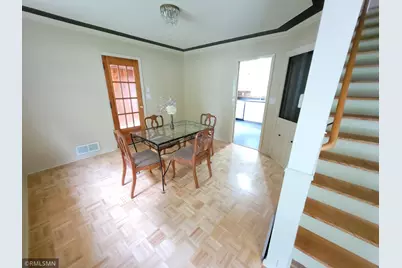 905 Carver Street N, Winthrop, MN 55396 - Photo 5