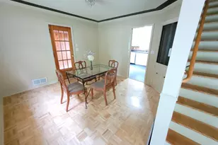 905 Carver St N, Winthrop, MN 55396 - Photo 5