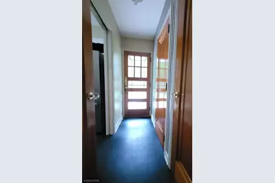 905 Carver Street N, Winthrop, MN 55396 - Photo 21