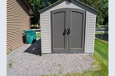 220 E Hamberg Street, Litchfield, MN 55355 - Photo 15