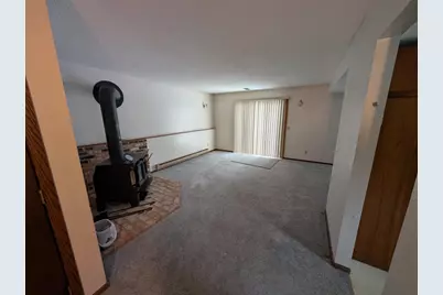 220 E Hamberg Street, Litchfield, MN 55355 - Photo 19