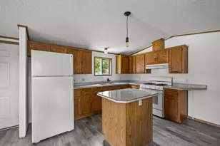 46 Riverside Terrace Dr, Watertown, MN 55388 - Photo 1