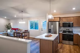 2414 15th St SE, Rochester, MN 55904 - Photo 7