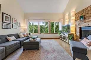 271 E Garvin Heights Rd, Winona, MN 55987 - Photo 11