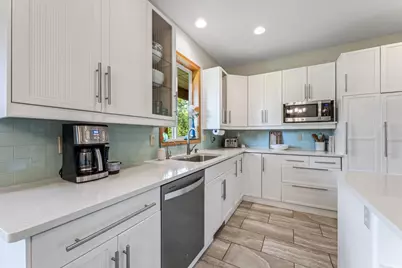 271 E Garvin Heights Road, Winona, MN 55987 - Photo 19